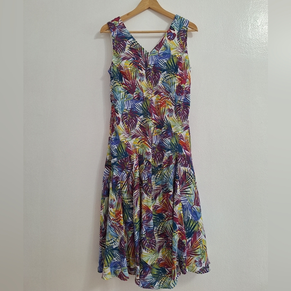 Jessica London Multicolor Tropical Leaf V-Neck Maxi Dress